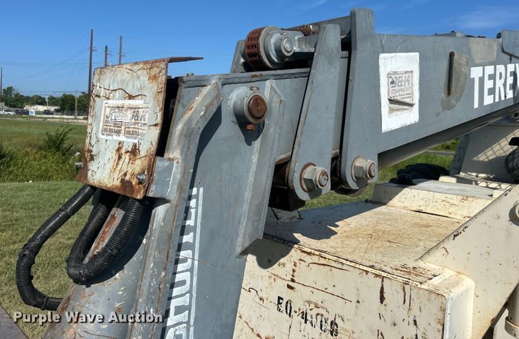 image for item DO6641 2001 Terex SS-842C telehandler