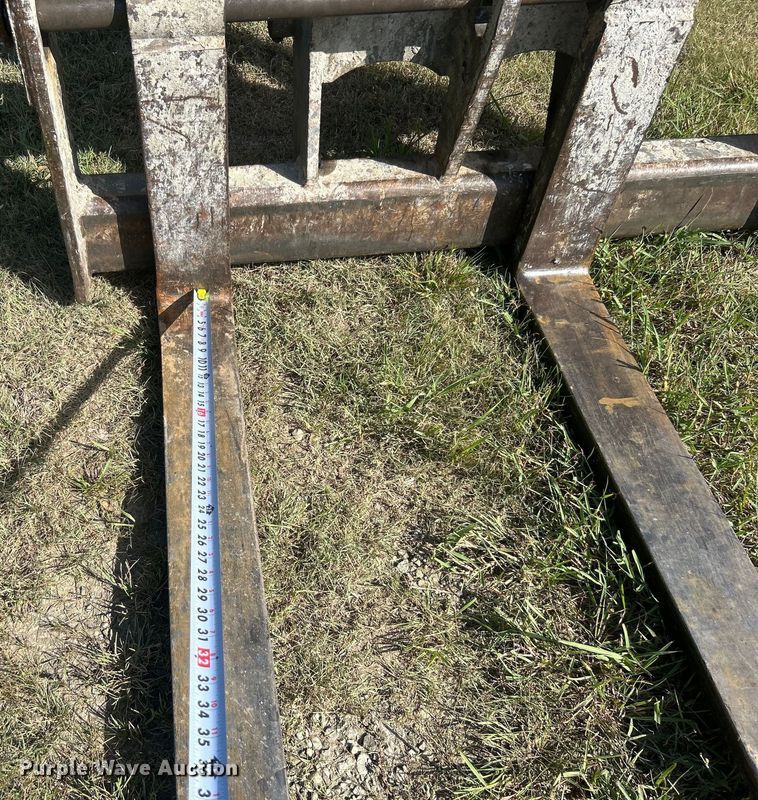 image for item DO6641 2001 Terex SS-842C telehandler