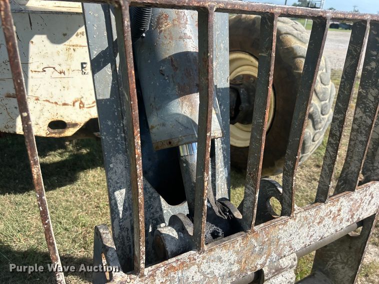 image for item DO6641 2001 Terex SS-842C telehandler