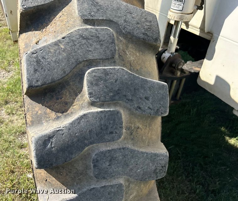 image for item DO6641 2001 Terex SS-842C telehandler