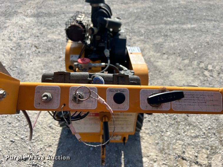 image for item DO6642 Bandut HB20SP stump grinder