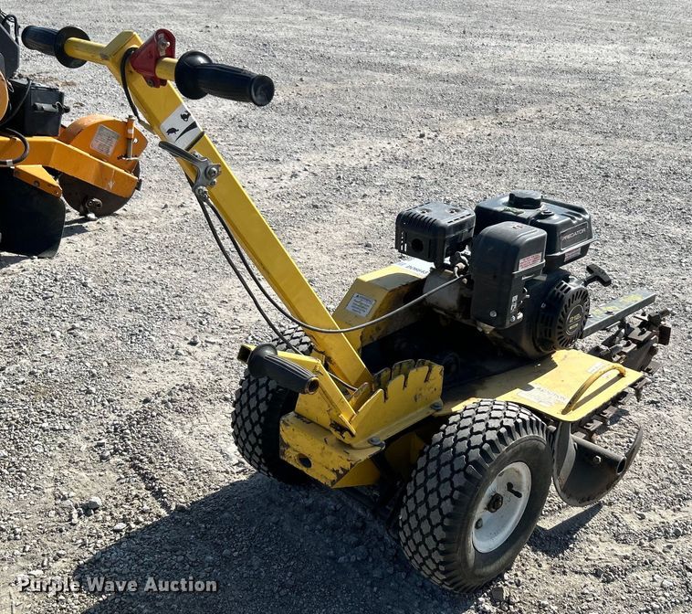 image for item DO6643 Ground Hog T4 trencher