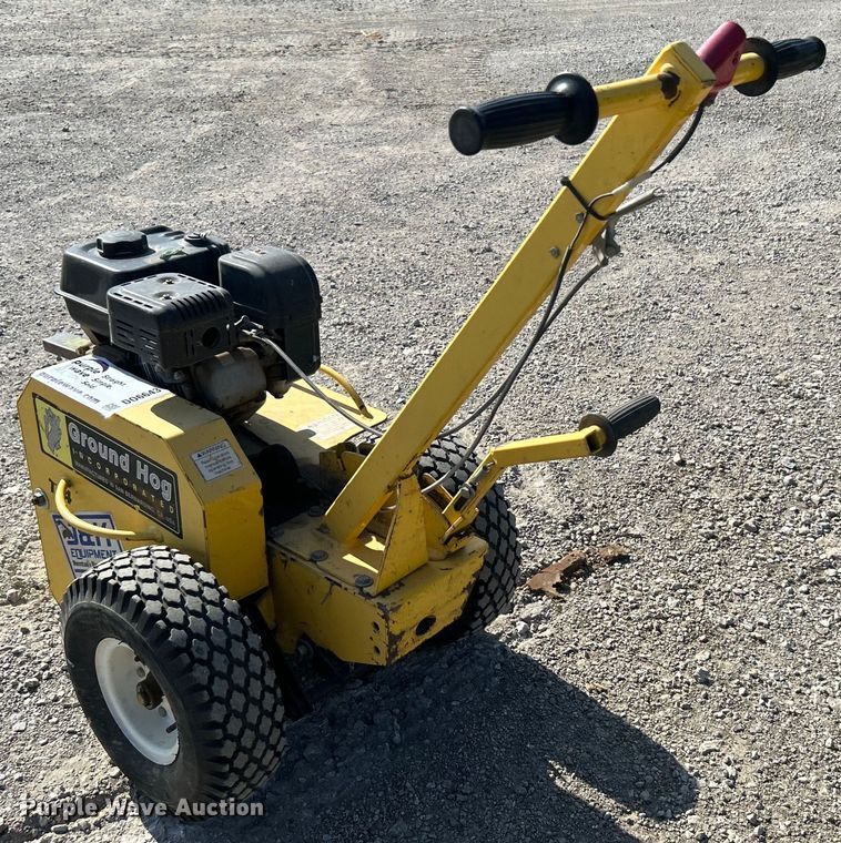 image for item DO6643 Ground Hog T4 trencher