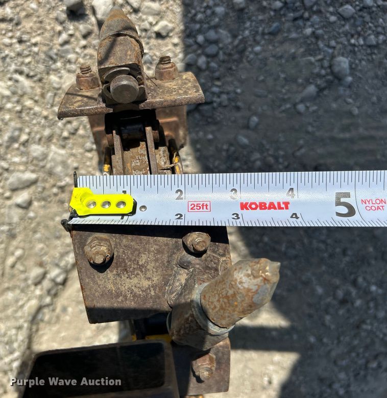 image for item DO6643 Ground Hog T4 trencher