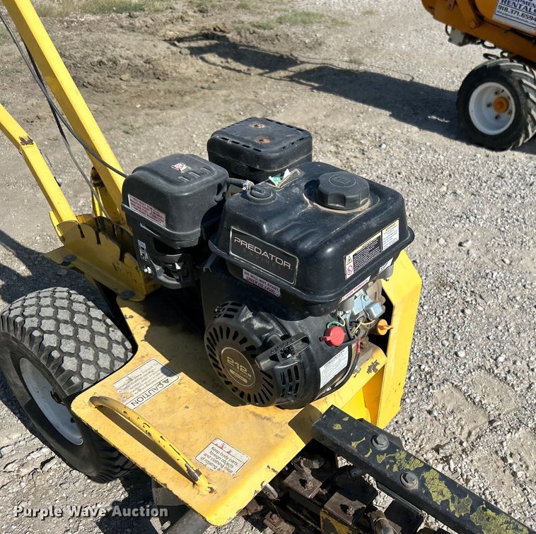 image for item DO6643 Ground Hog T4 trencher