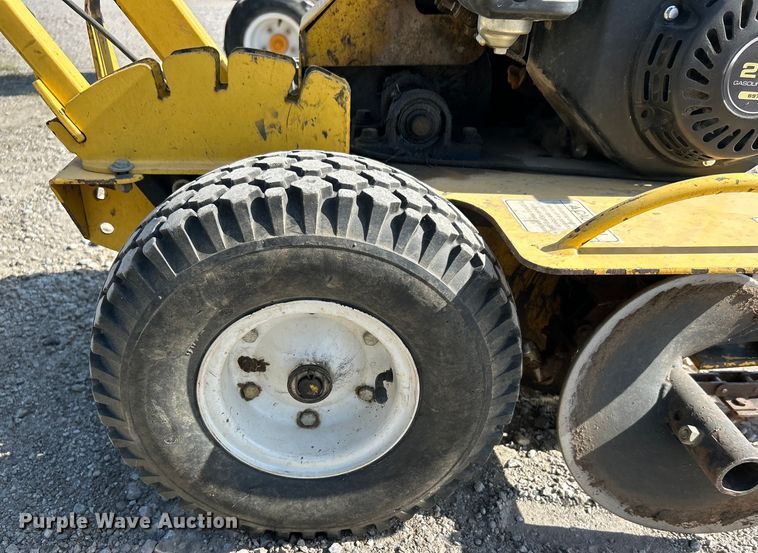 image for item DO6643 Ground Hog T4 trencher