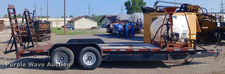 image for item DP1216 2016 Texas Pride equipment trailer with fluid mixer