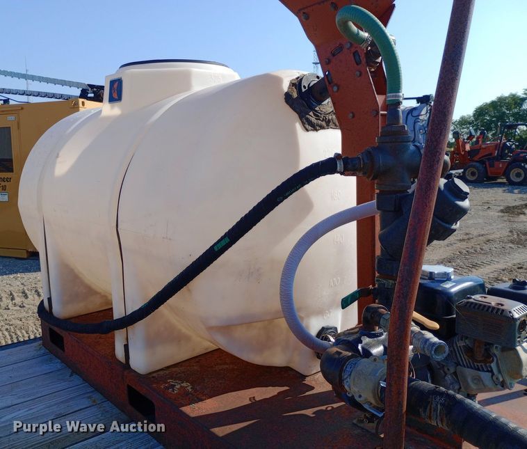 image for item DP1216 2016 Texas Pride equipment trailer with fluid mixer