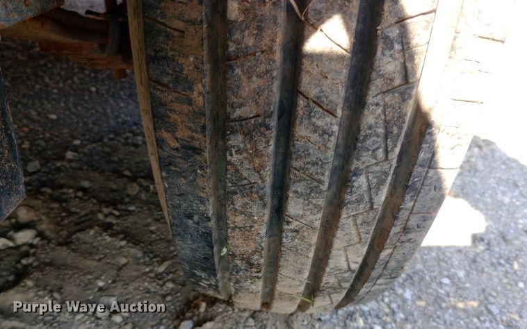 image for item DP1216 2016 Texas Pride equipment trailer with fluid mixer