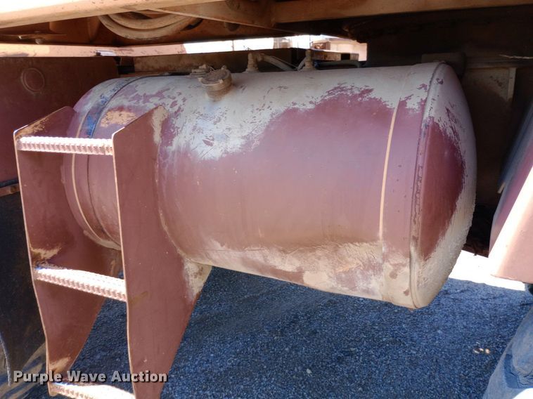 image for item DP1266 1985 Case 1085B wheeled excavator