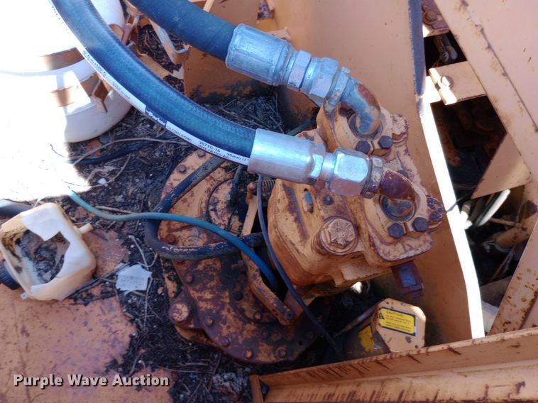 image for item DP1266 1985 Case 1085B wheeled excavator