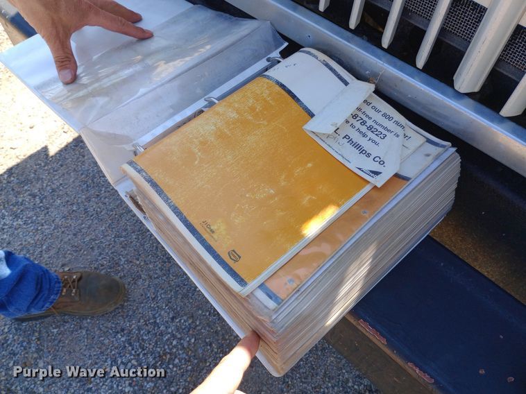 image for item DP1266 1985 Case 1085B wheeled excavator