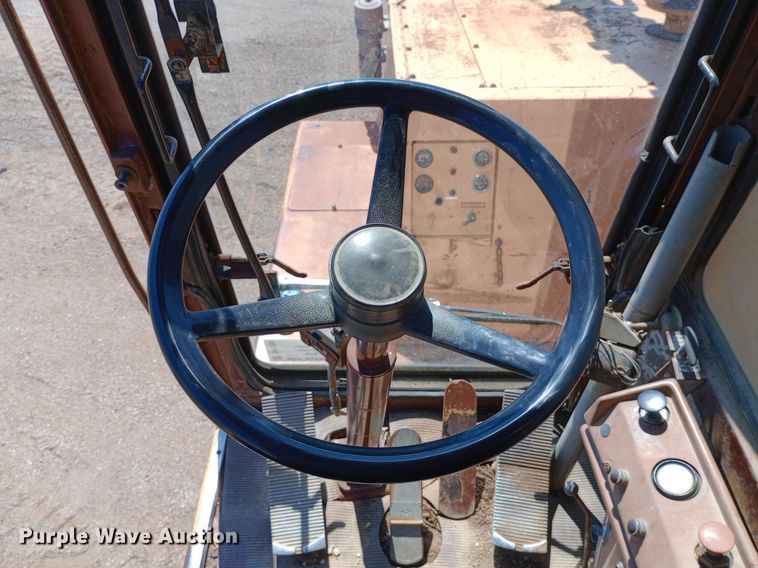 image for item DP1266 1985 Case 1085B wheeled excavator