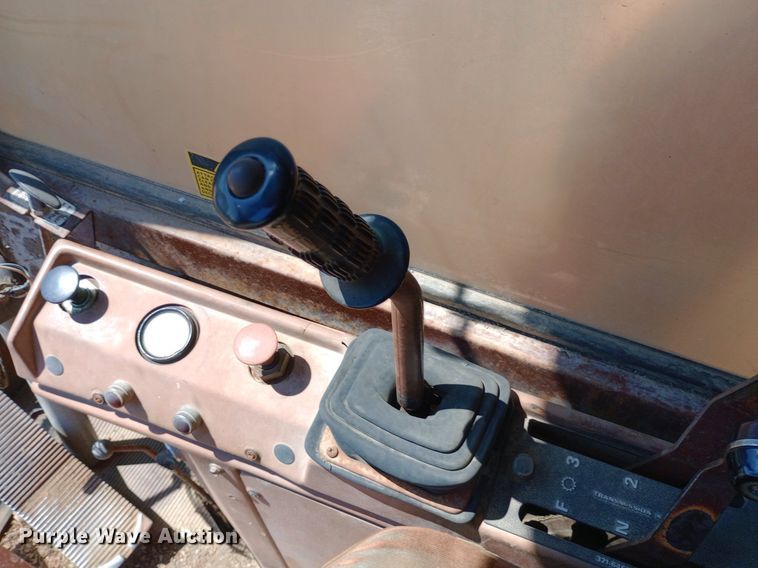 image for item DP1266 1985 Case 1085B wheeled excavator