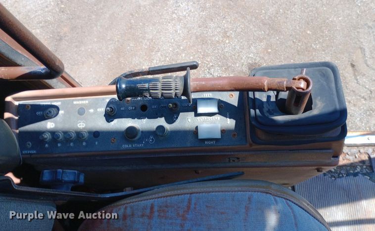 image for item DP1266 1985 Case 1085B wheeled excavator