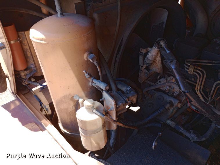 image for item DP1266 1985 Case 1085B wheeled excavator