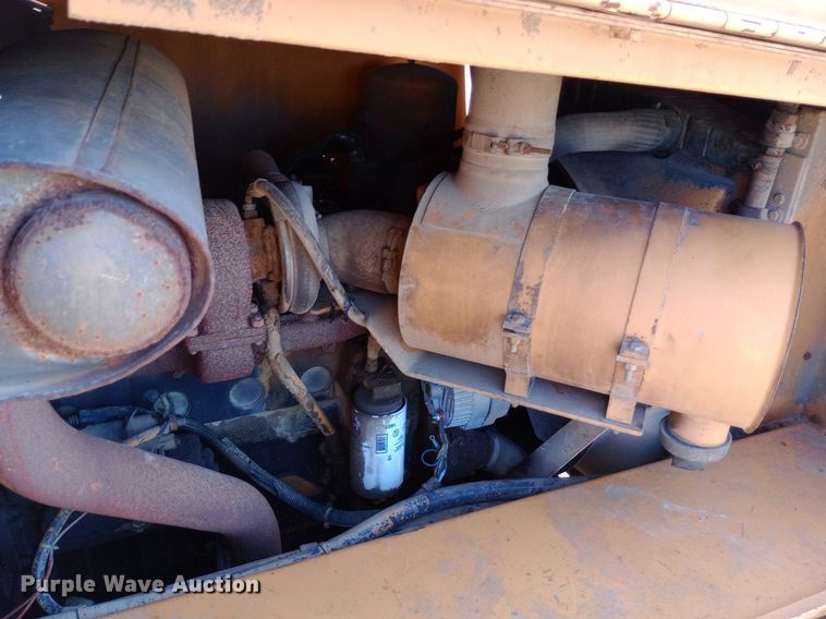 image for item DP1266 1985 Case 1085B wheeled excavator