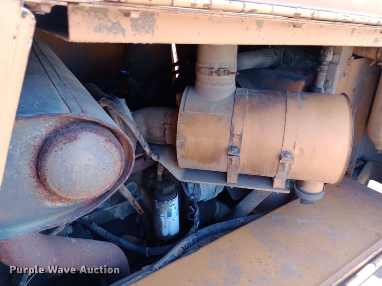 image for item DP1266 1985 Case 1085B wheeled excavator