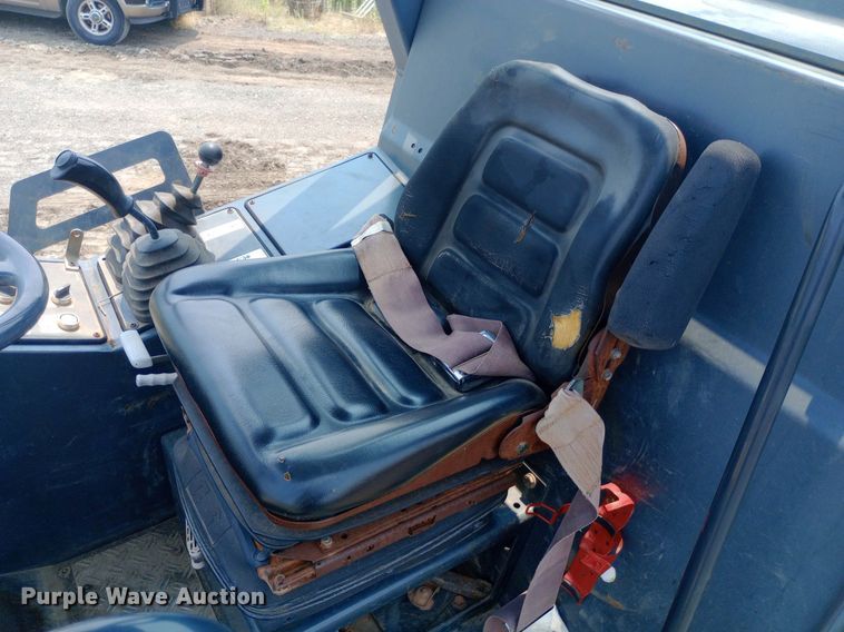 image for item DP1275 2000 Bomag BW213PDH-3 single drum vibratory roller