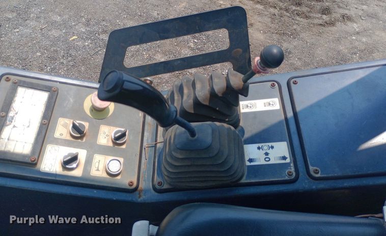 image for item DP1275 2000 Bomag BW213PDH-3 single drum vibratory roller