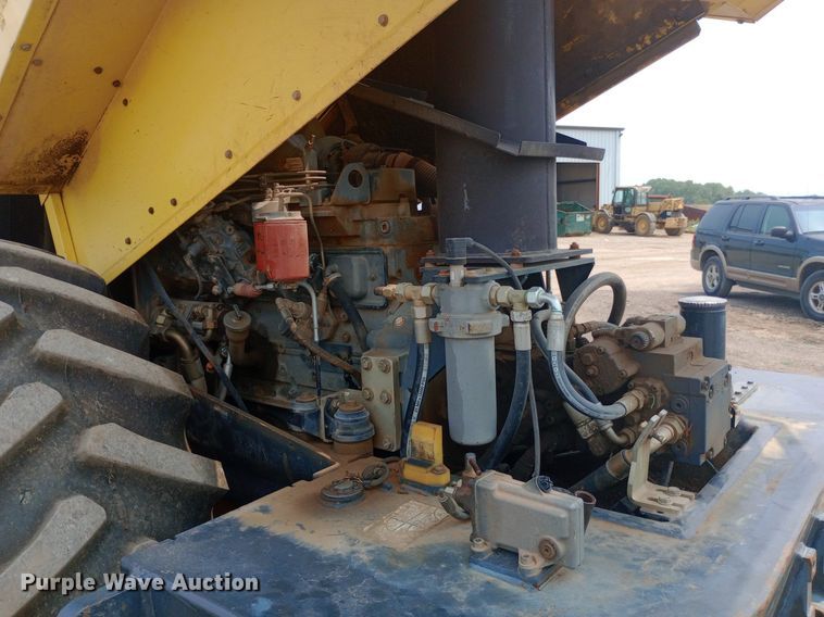 image for item DP1275 2000 Bomag BW213PDH-3 single drum vibratory roller