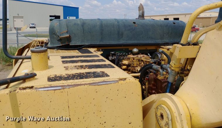 image for item DP1276 2002 Komatsu PC300LC-7 excavator