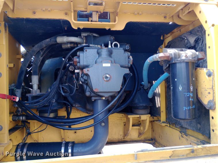 image for item DP1276 2002 Komatsu PC300LC-7 excavator