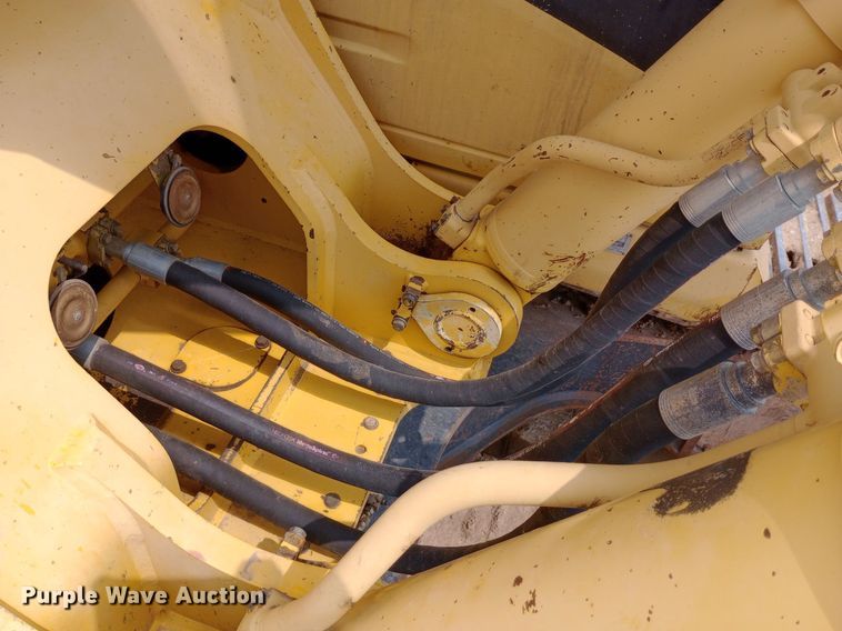 image for item DP1276 2002 Komatsu PC300LC-7 excavator