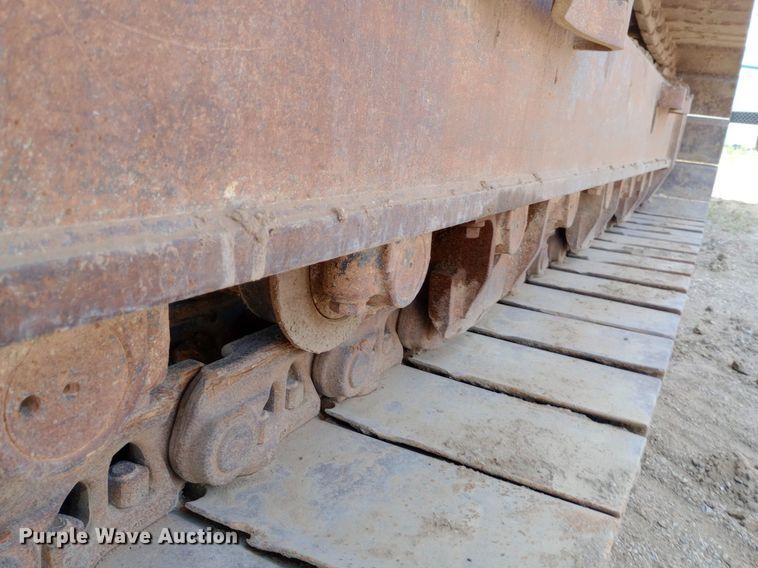 image for item DP1276 2002 Komatsu PC300LC-7 excavator