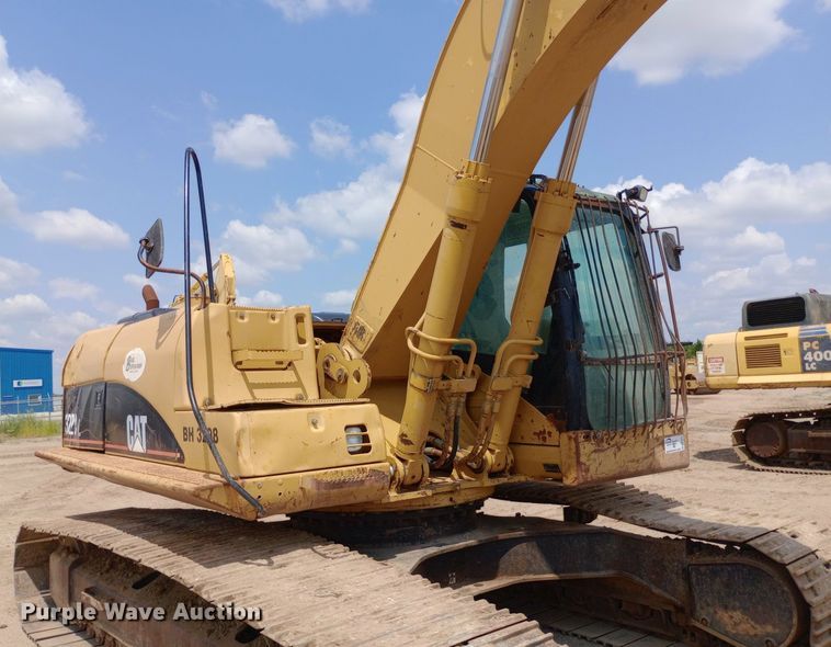 image for item DP1277 2003 Caterpillar 322CL excavator
