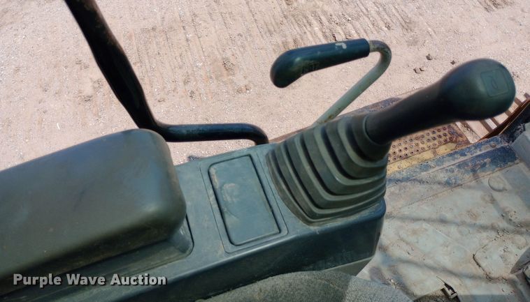 image for item DP1277 2003 Caterpillar 322CL excavator