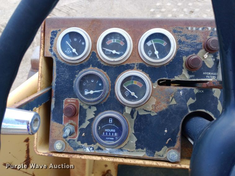 image for item DP1278 1988 Hyster C-832-A single drum roller