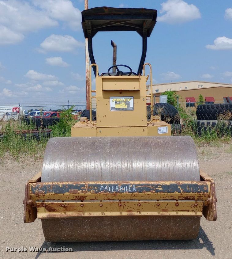 image for item DP1279 1992 Caterpillar CS-433B single drum vibratory roller