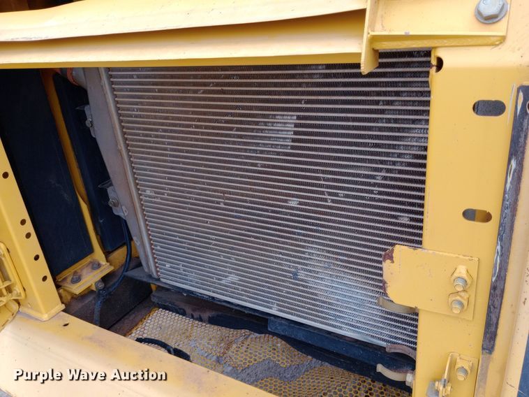 image for item DP1280 2009 Komatsu PC400LC-8 excavator