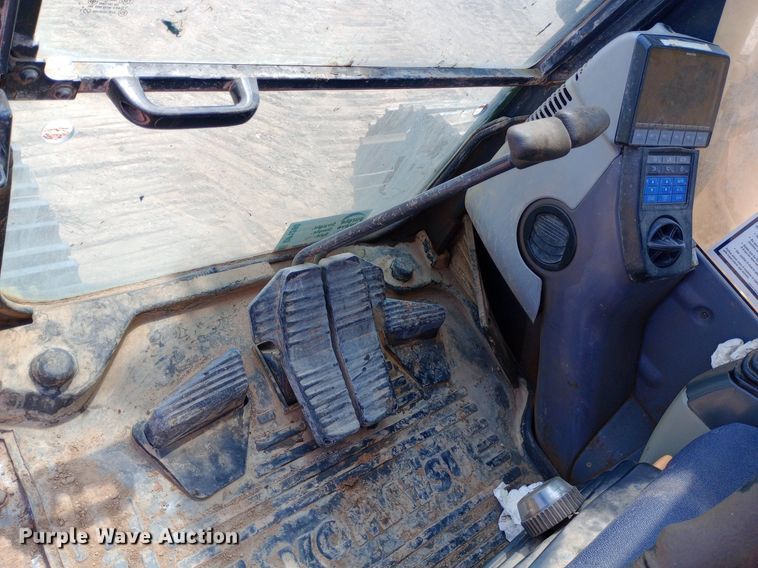 image for item DP1280 2009 Komatsu PC400LC-8 excavator