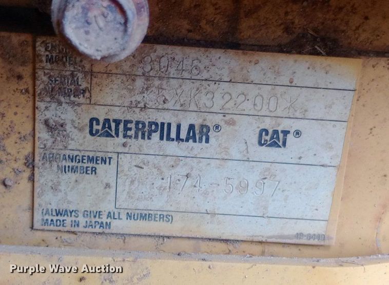 image for item DP1281 2002 Caterpillar D4G dozer