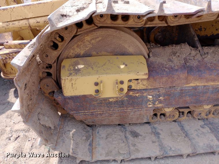 image for item DP1281 2002 Caterpillar D4G dozer