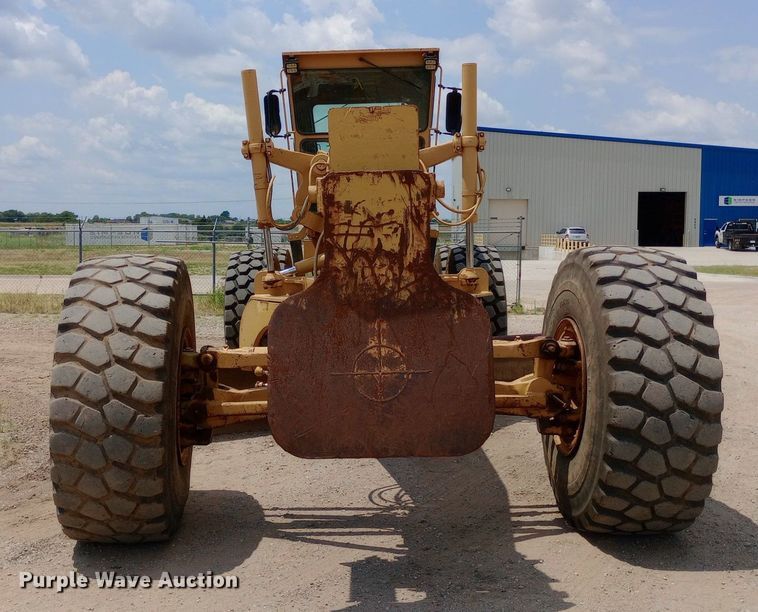 image for item DP1282 1987 Caterpillar 16G motor grader