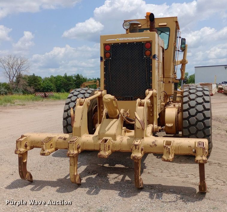 image for item DP1282 1987 Caterpillar 16G motor grader
