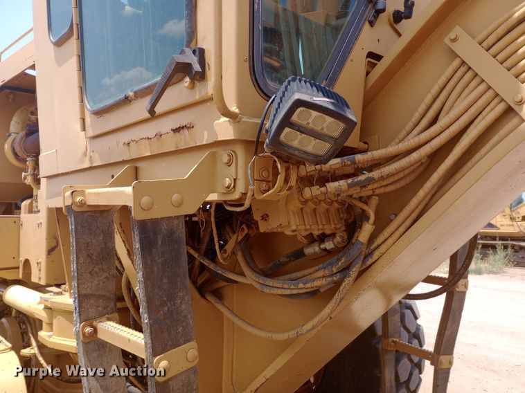 image for item DP1282 1987 Caterpillar 16G motor grader