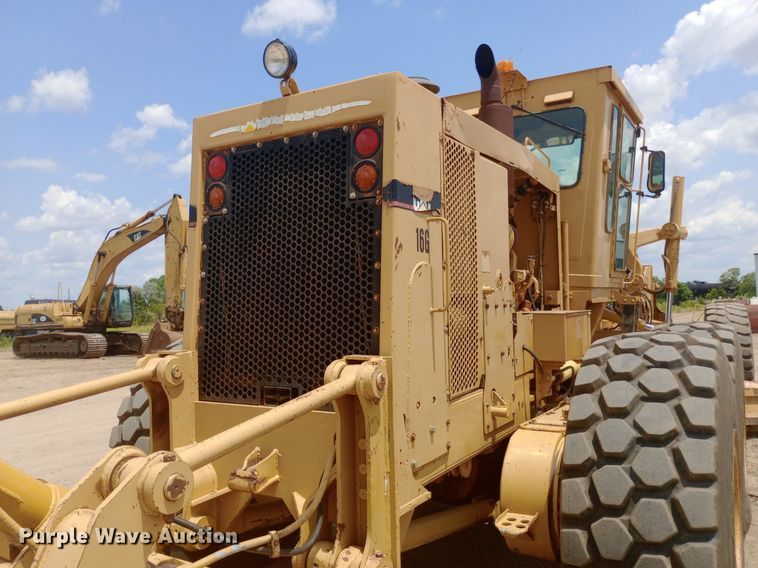 image for item DP1282 1987 Caterpillar 16G motor grader