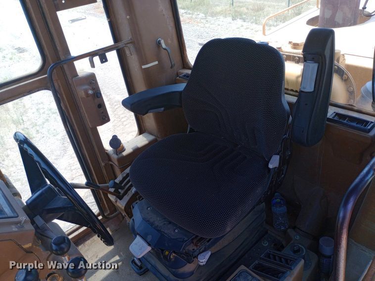 image for item DP1282 1987 Caterpillar 16G motor grader