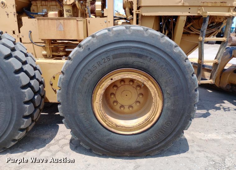 image for item DP1282 1987 Caterpillar 16G motor grader