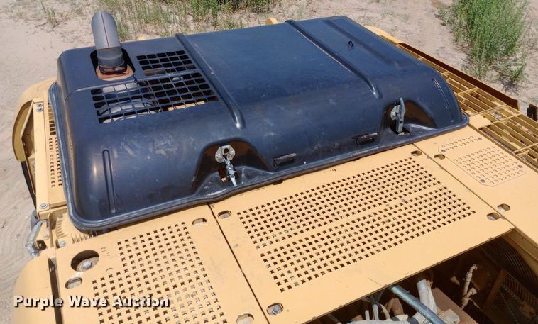 image for item DP1284 2002 Caterpillar  330CL excavator