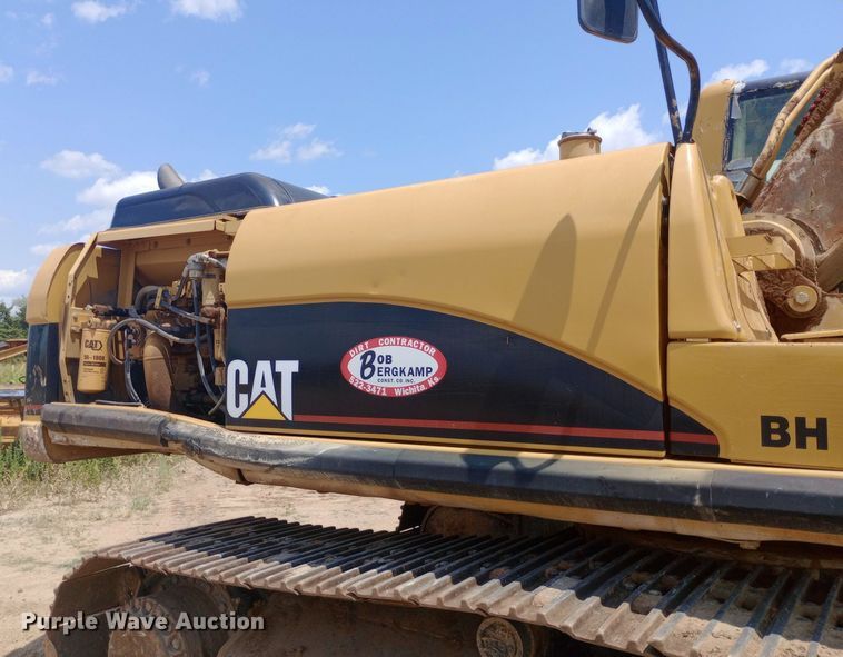 image for item DP1284 2002 Caterpillar  330CL excavator