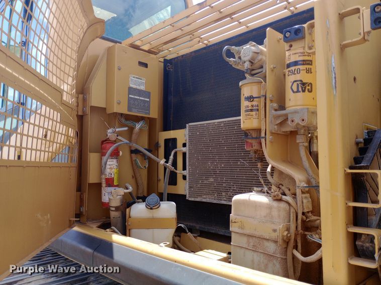 image for item DP1284 2002 Caterpillar  330CL excavator