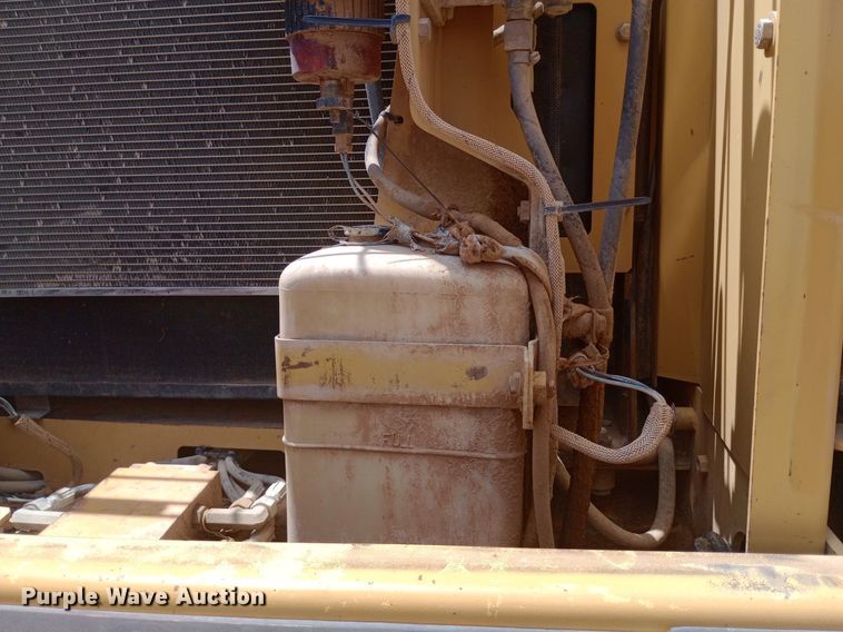 image for item DP1284 2002 Caterpillar  330CL excavator