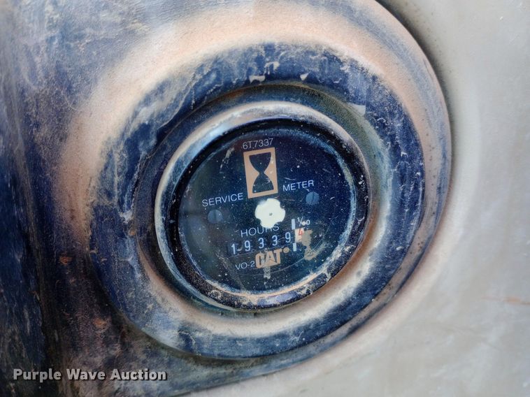 image for item DP1284 2002 Caterpillar  330CL excavator