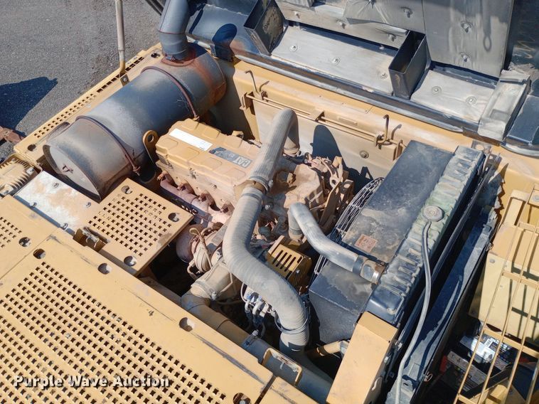 image for item DP1284 2002 Caterpillar  330CL excavator