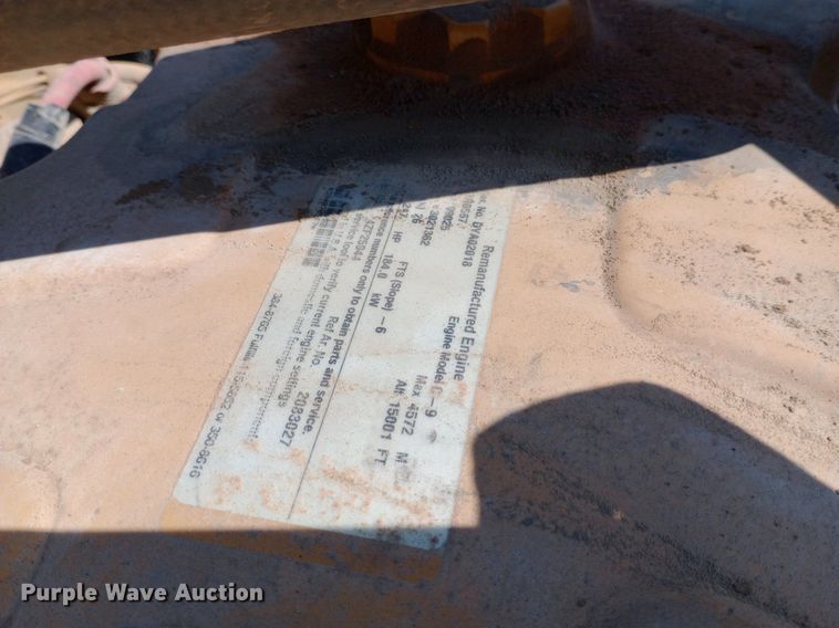 image for item DP1284 2002 Caterpillar  330CL excavator